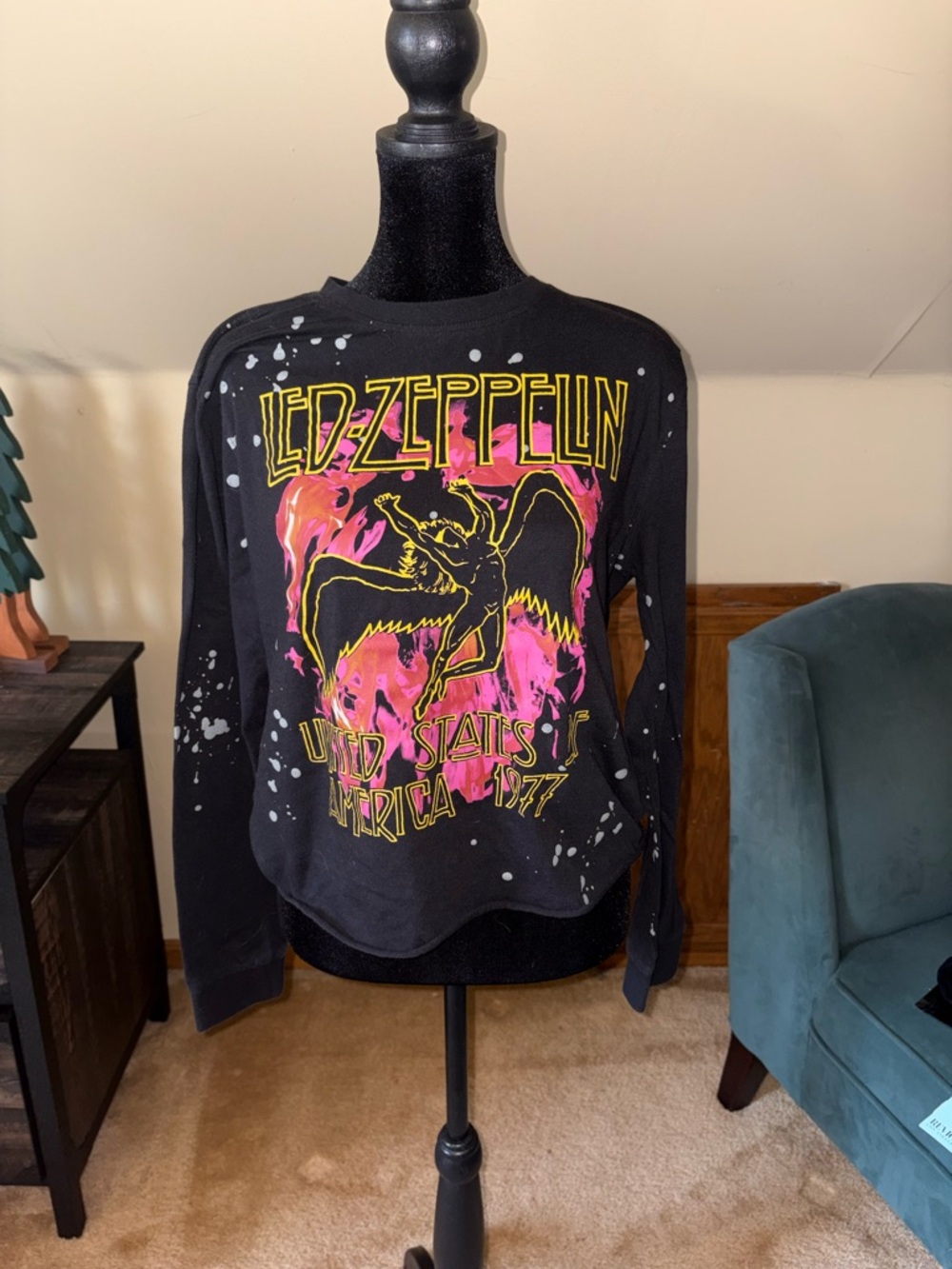 Led Zeppelin Black Graphic Long Sleeve Tee - Pink & Yellow Print
